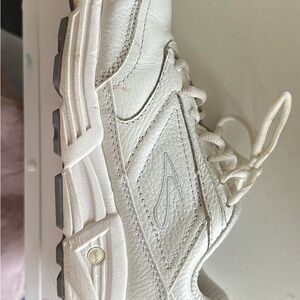 Brooks White Athletic Shoes